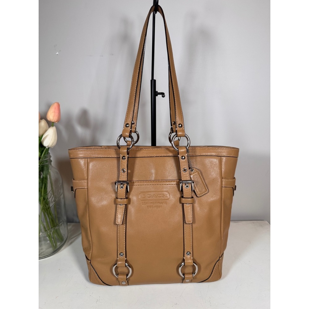 Coach Gallery Tote Camel Tan Leather Shoulder Bag F11524